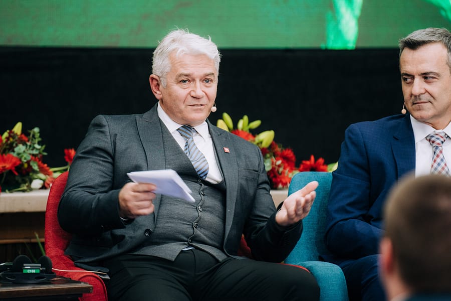 V.Velickovic May17 - 228