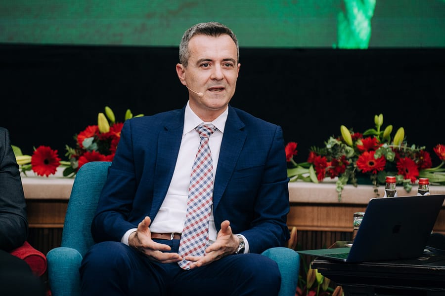 V.Velickovic May17 - 233