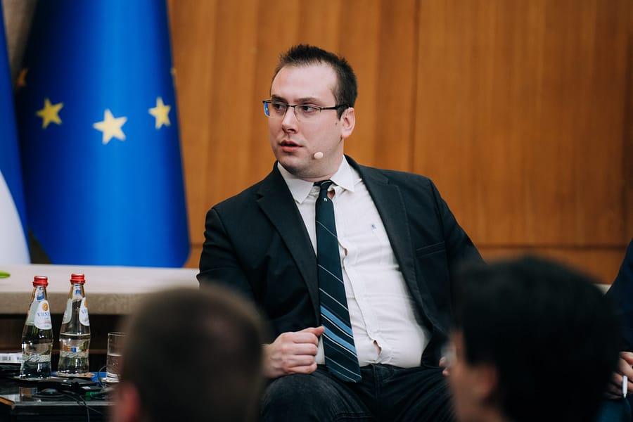 V.Velickovic May17 - 261