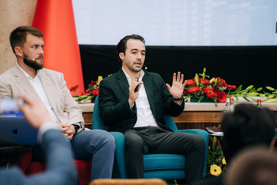 V.Velickovic May17 - 280