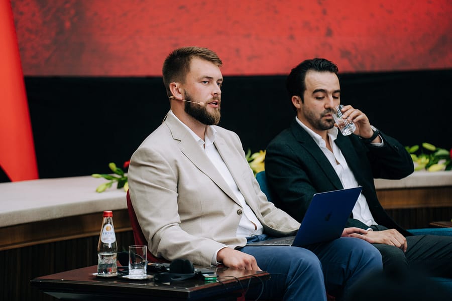 V.Velickovic May17 - 288